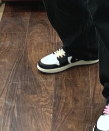 TRAVIS SCOTT | スニーカー
