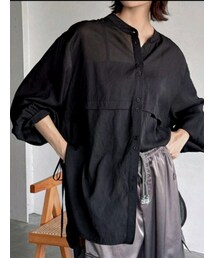 SHEIN | FRIFUL オーバーサイズドロップショルダーシャツ カラー: ブラック／サイズ: S(シャツ/ブラウス)
