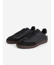 H&M | スニーカー カラー：ブラック／サイズ：EUR39(スニーカー)