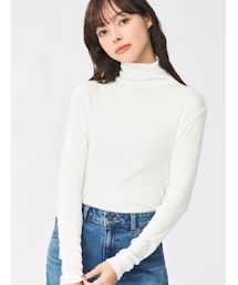 GU | スタイルヒートリブタートルネックT(長袖)カラー: 01 OFF WHITE／サイズ：M(Tシャツ/カットソー)