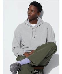 UNIQLO | スウェットプルパーカ（長袖）カラー：05 GRAY／サイズ：男女兼用L(パーカー)