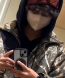 off white | パーカー