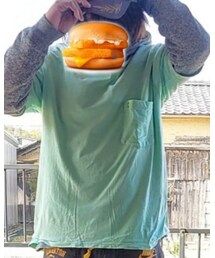 GAP | GAPのポケットTシャツ　Mサイズ　大きめ　裁縫店で買ったトイ・ストーリーのツムツムワッペンはりつけた。(Tシャツ/カットソー)