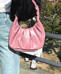 Olu. | バッグ