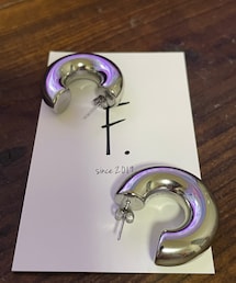 F. | ピアス（両耳用）