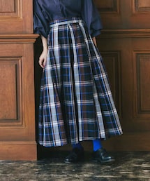 and R | スカート