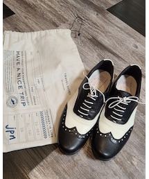 plus by chausser | ウイングチップバイカラーレースアップシューズ(ドレスシューズ)