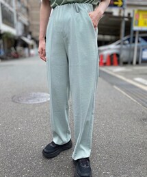 Priority | パンツ