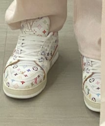 LOUIS VUITTON | スニーカー