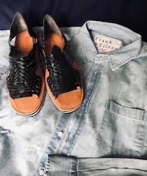 シャツとサンダル | その他