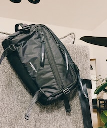 INDISPENSABLE  | ボディバッグ/ウエストポーチ