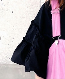 UNIVERSAL TISSU | トップス