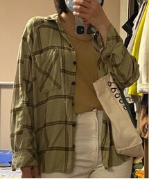 URBAN OUTFITTERS | シャツ/ブラウス