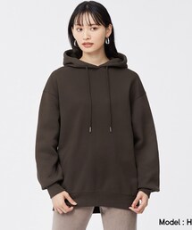 GU | パーカー