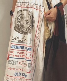 initial | スカート