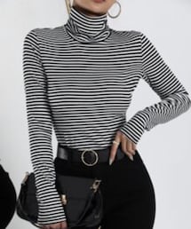 SHEIN | Tシャツ/カットソー