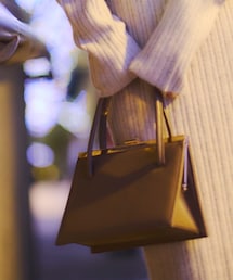 anuans | クラスプスクエアバッグ(ハンドバッグ)