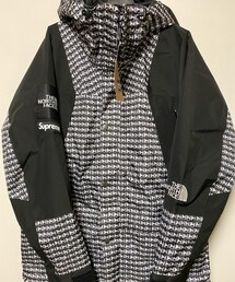 Supreme  | マウンテンパーカー