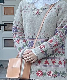 LAURA ASHLEY | トップス