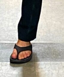 OOFOS | サンダル