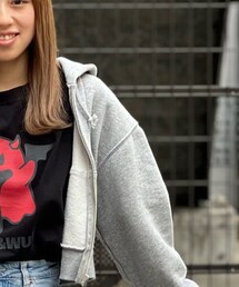 GU | パーカー