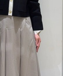 Te chichi | スカート