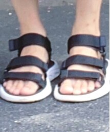 ヒラキ | サンダル