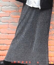 Alley by w closet | スカート