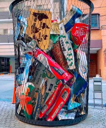 ゴミ箱のオブジェ | 三島 喜美代『Work 2012』(その他)