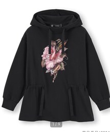 GU | パーカー