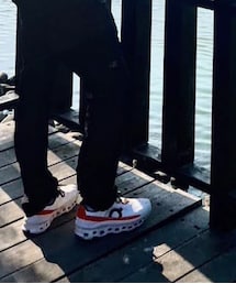 On | スニーカー