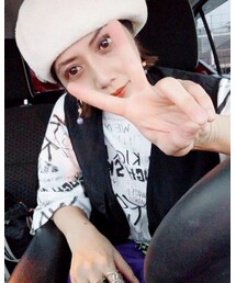 ✌の間からコンニチハ | 採寸ボディースーツ