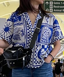 URBAN OUTFITTERS | シャツ/ブラウス