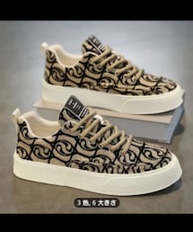 TEMU | スニーカー