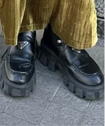PRADA | ローファー