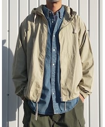 GU | マウンテンパーカー