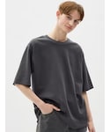 GU(ジーユー)の「トップス(Tシャツ/カットソー)」