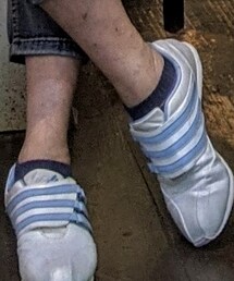 adidas | スニーカー