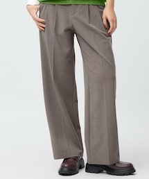 タックワイドパンツ