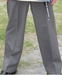 GU | スラックス