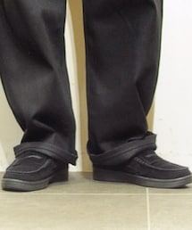 グラビス | スニーカー