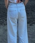 KBF+(ケービーエフプラス)の「パンツ(デニムパンツ)」