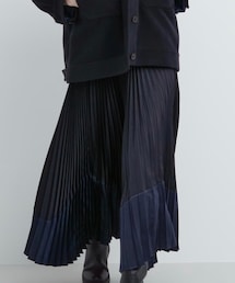 UNIQLO | プリーツカラーブロックスカート(スカート)