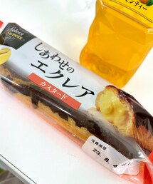 オヤツ🧁 | エクレアと、午後ティーレモン🍋(その他)