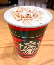 ジンジャーブレッドラテ☕️ | ジンジャーとゆうより殆どシナモンの風味でした。スタバにはあまり行かないので、何を注文しようかで毎回悩む🌀(その他)