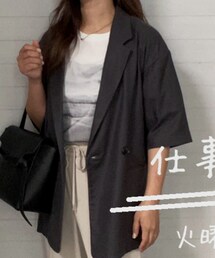 GU | テーラードジャケット