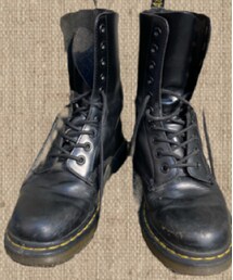 Dr. Martens | ブーツ
