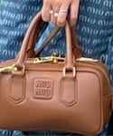 miu miu(ミュウミュウ)の「バッグ(バッグ)」