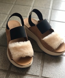 UGG | 底の厚めのサンダルを探していたらUGGで遭遇した😘(サンダル)