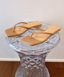 KOBE LETTUCE | スクエアトゥトングサンダル(サンダル)